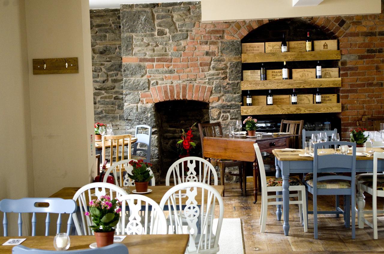 Bed and Breakfast The Red Lion Knighton  Exteriér fotografie