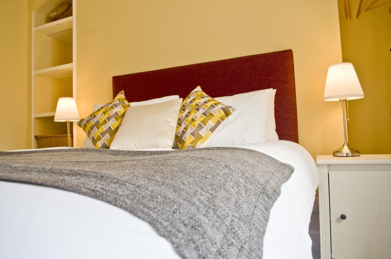 Bed and Breakfast The Red Lion Knighton  Exteriér fotografie
